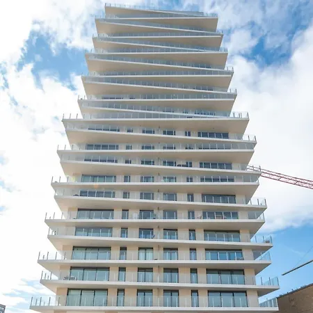 New With Stunning Views, Pool And Fitness Oostende