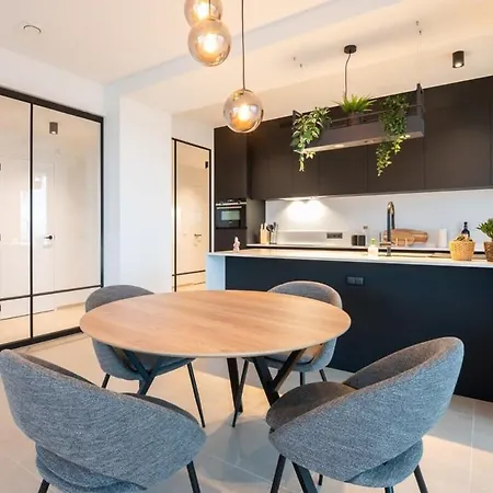 New With Stunning Views, Pool And Fitness * Ostend