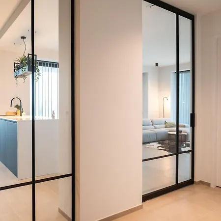 Apartment New With Stunning Views, Pool And Fitness *