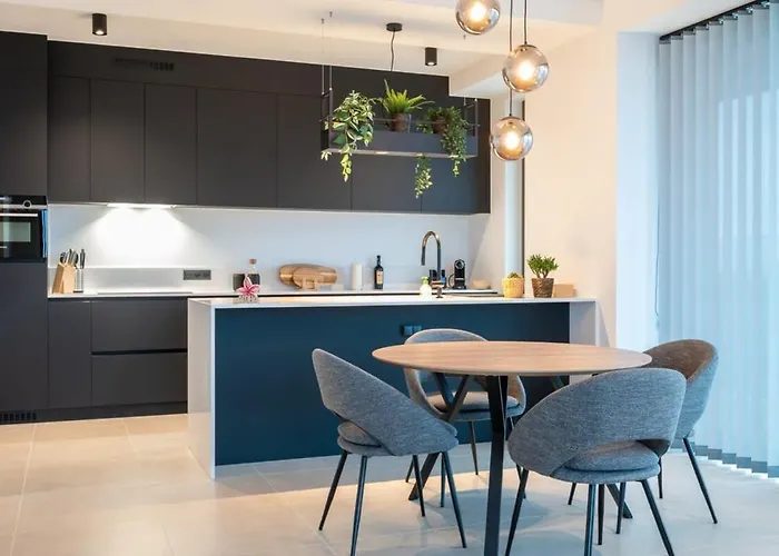 Appartement New With Stunning Views, Pool And Fitness